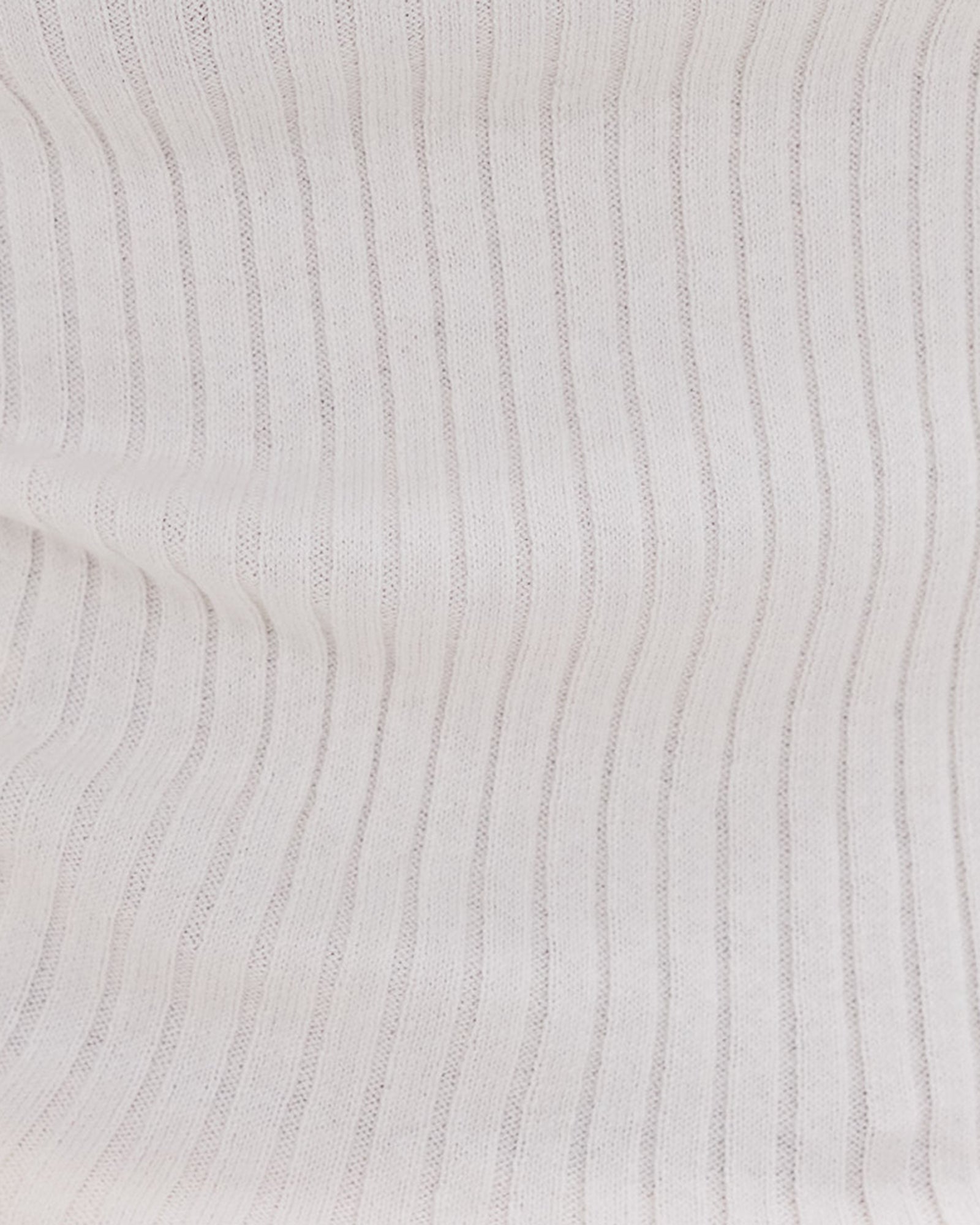 The Rib Funnel Tank | White