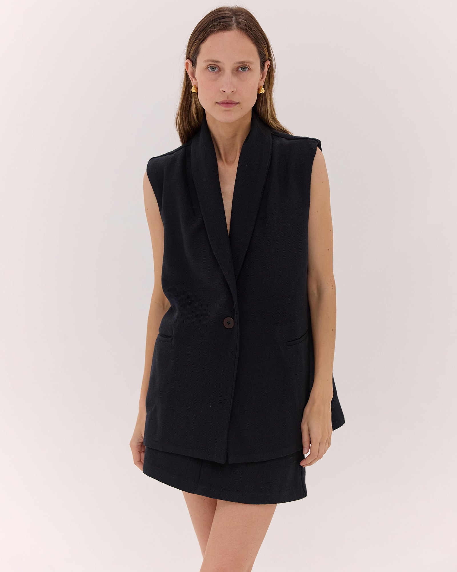 The Wool Tailored Vest | Black