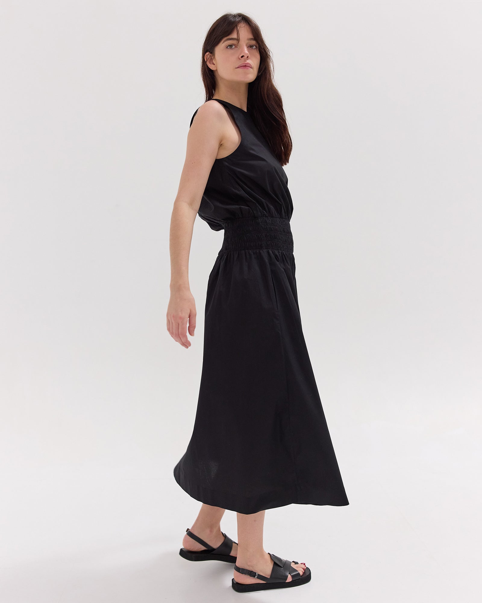 The Sleeveless Shirred Midi Dress | Black