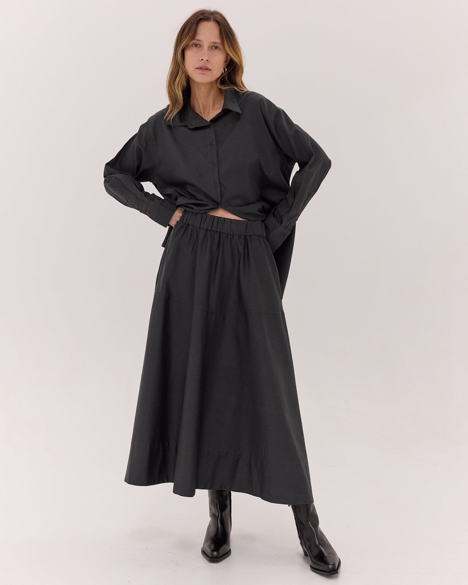 The Maxi Skirt | Carbon