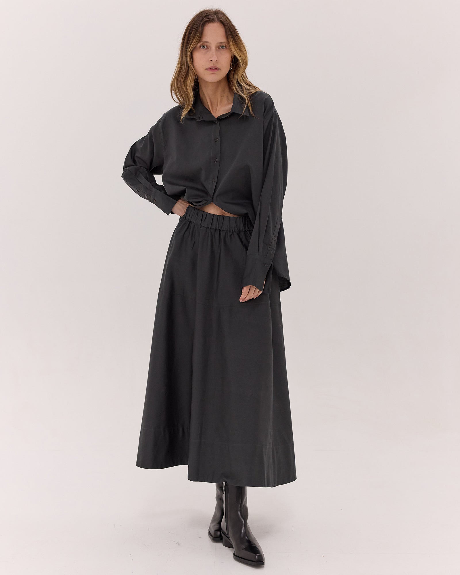The Maxi Skirt | Carbon