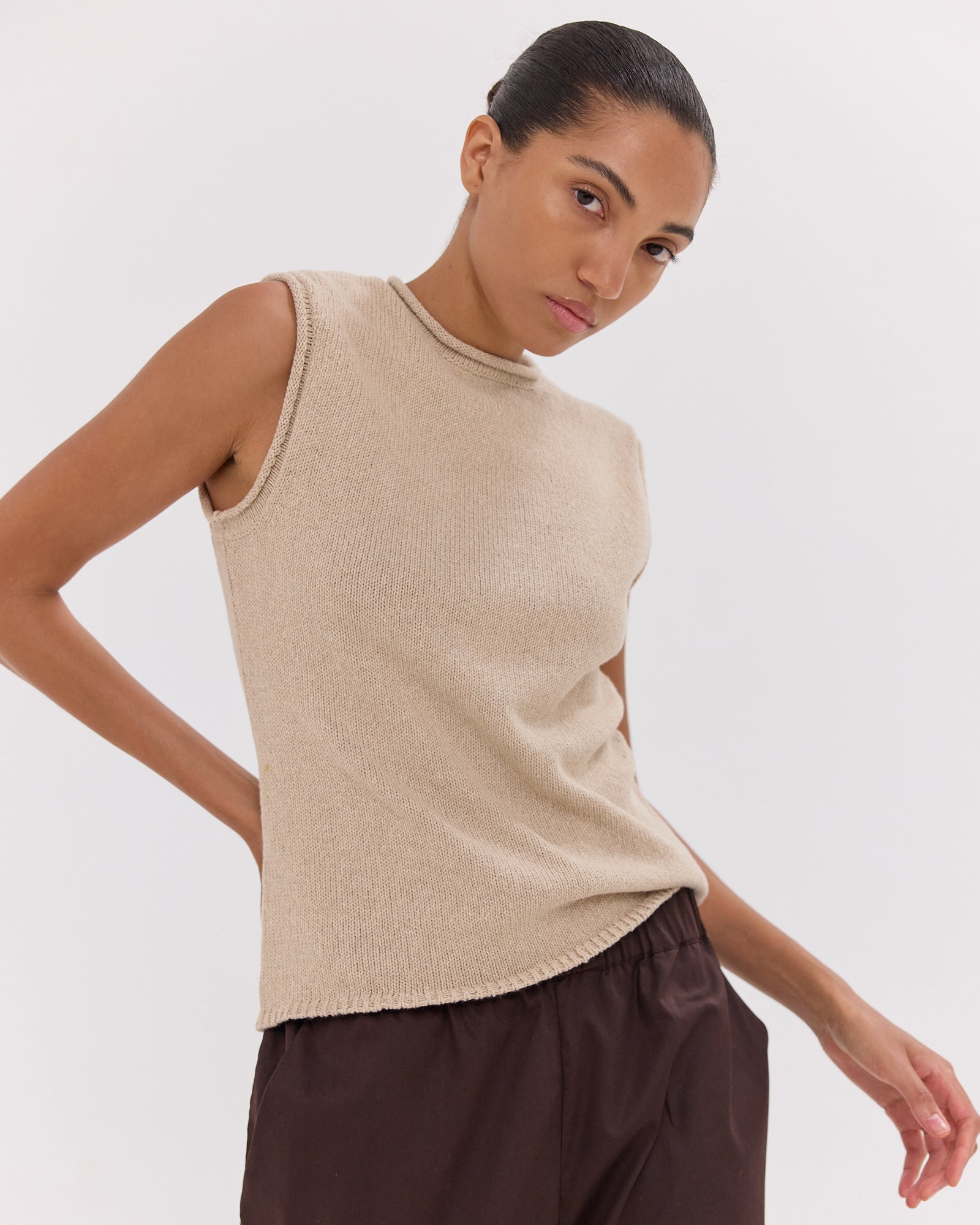 The Rolled Edge Tank | Dune