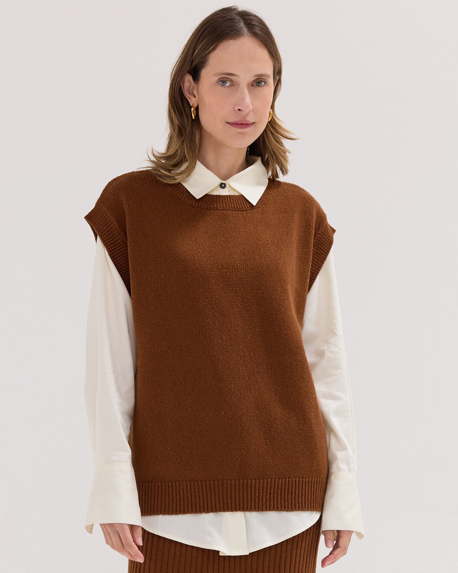 The Crew Neck Vest | Castagne