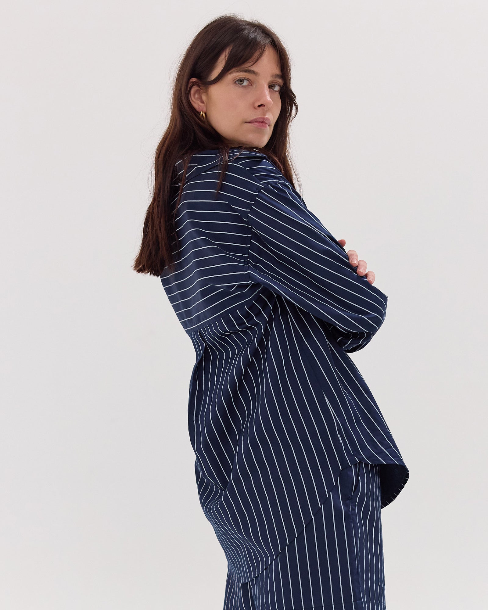 The Dropped Yoke Shirt | Navy & White