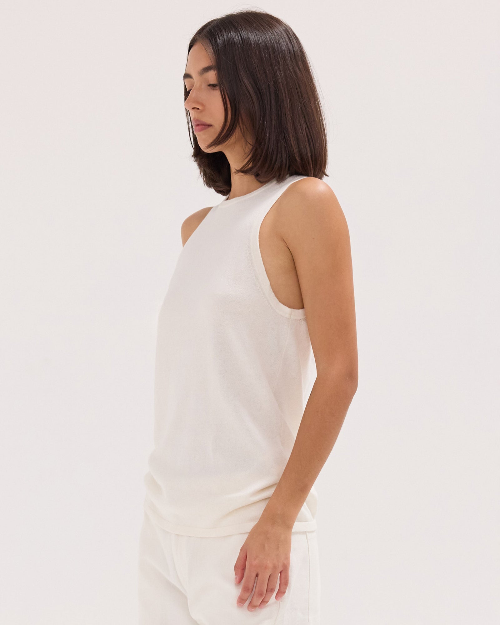 The Layering Tank | Milk