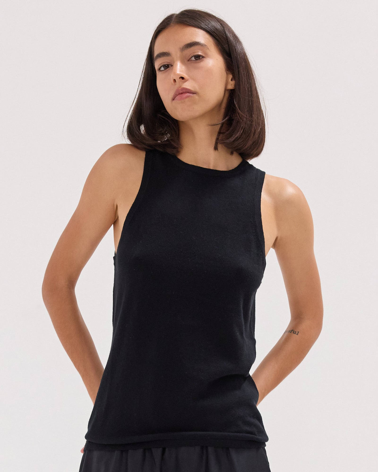 The Layering Tank | Black