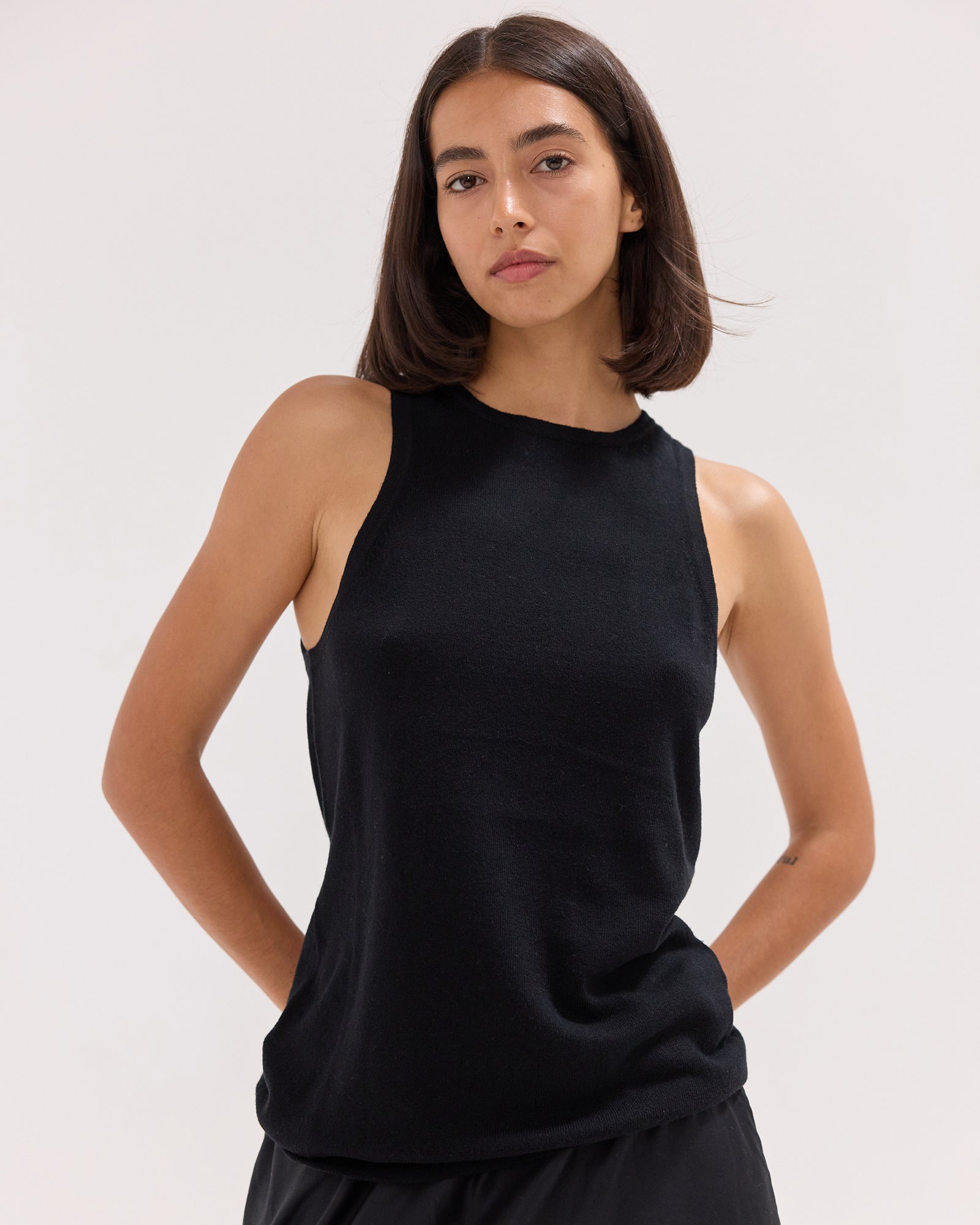The Layering Tank | Black