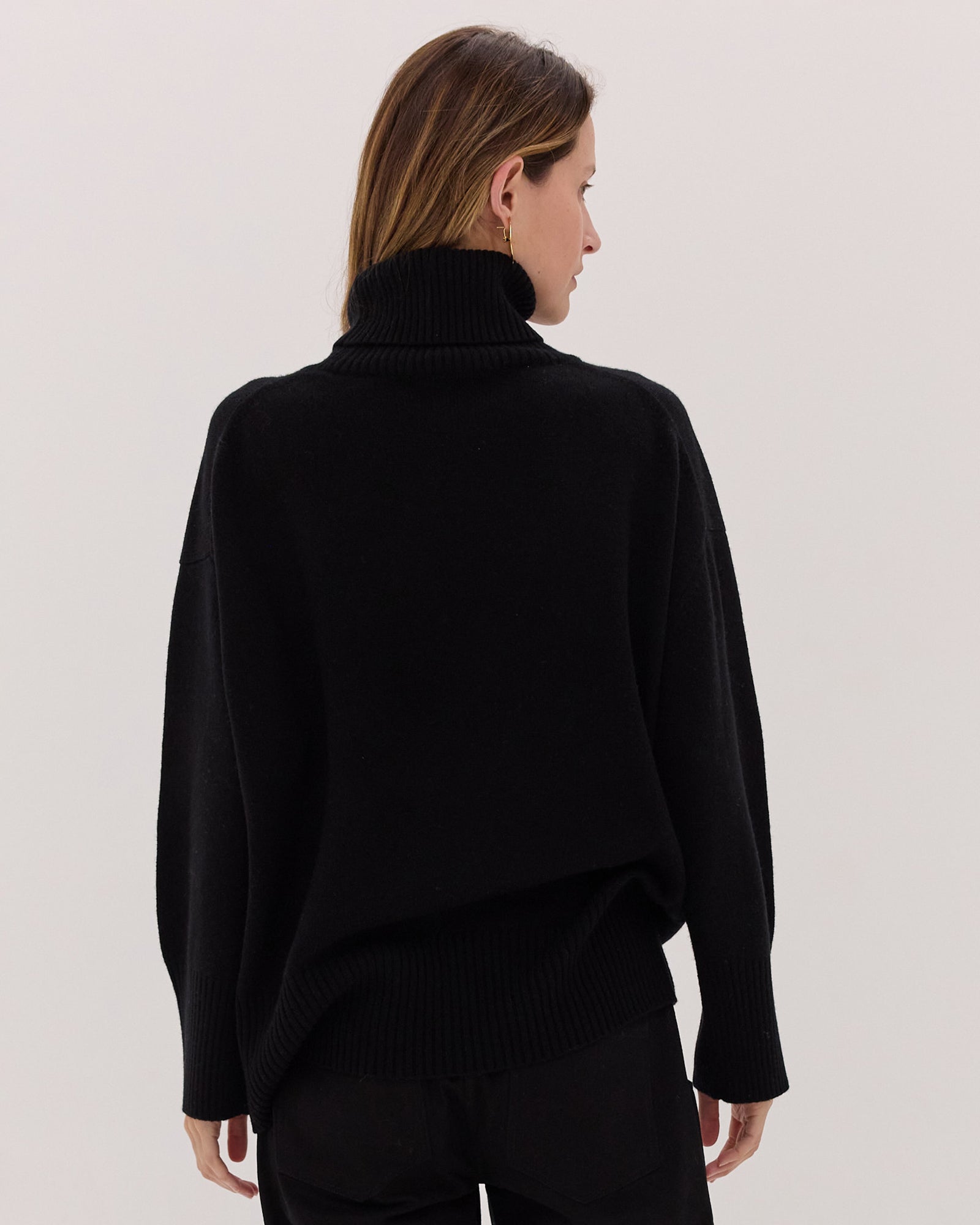 The Roll Neck Jumper | Asphalt