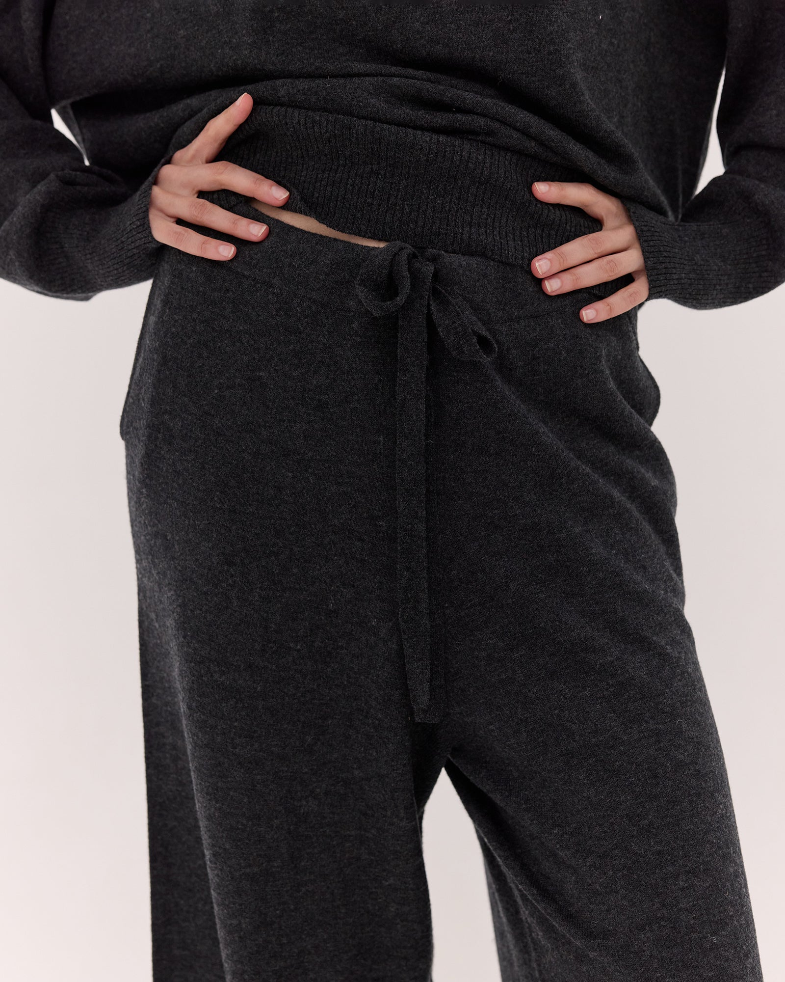 The Travel Pants | Charcoal