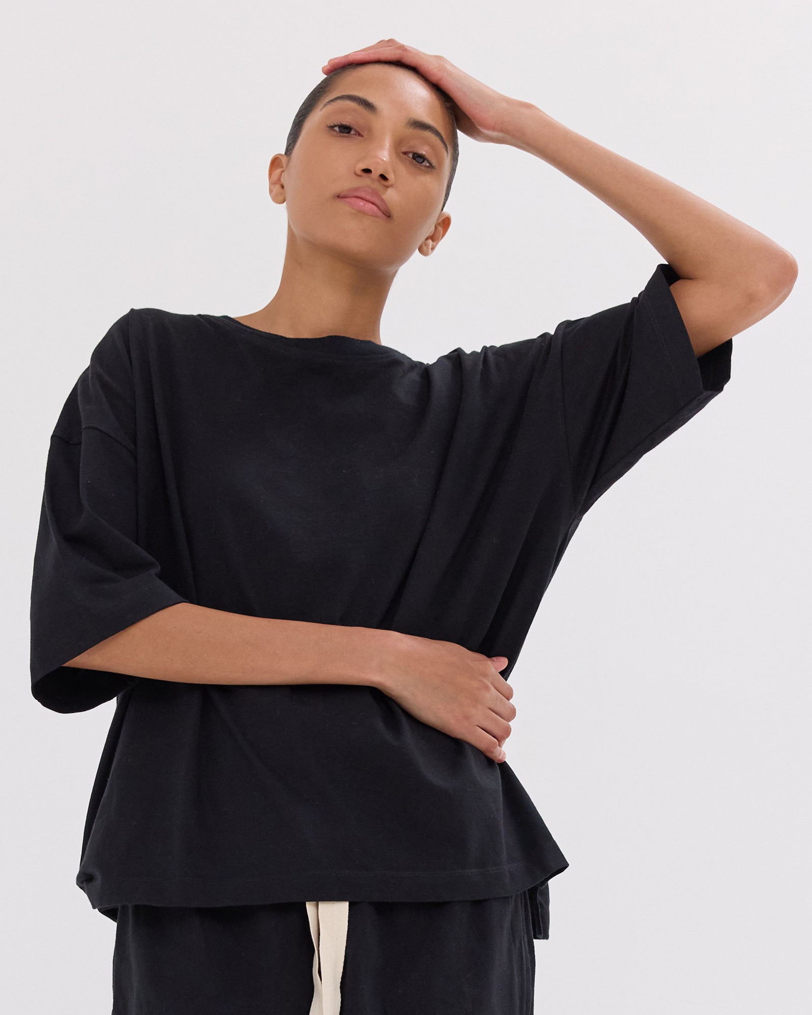 The Oversized Tee | Black