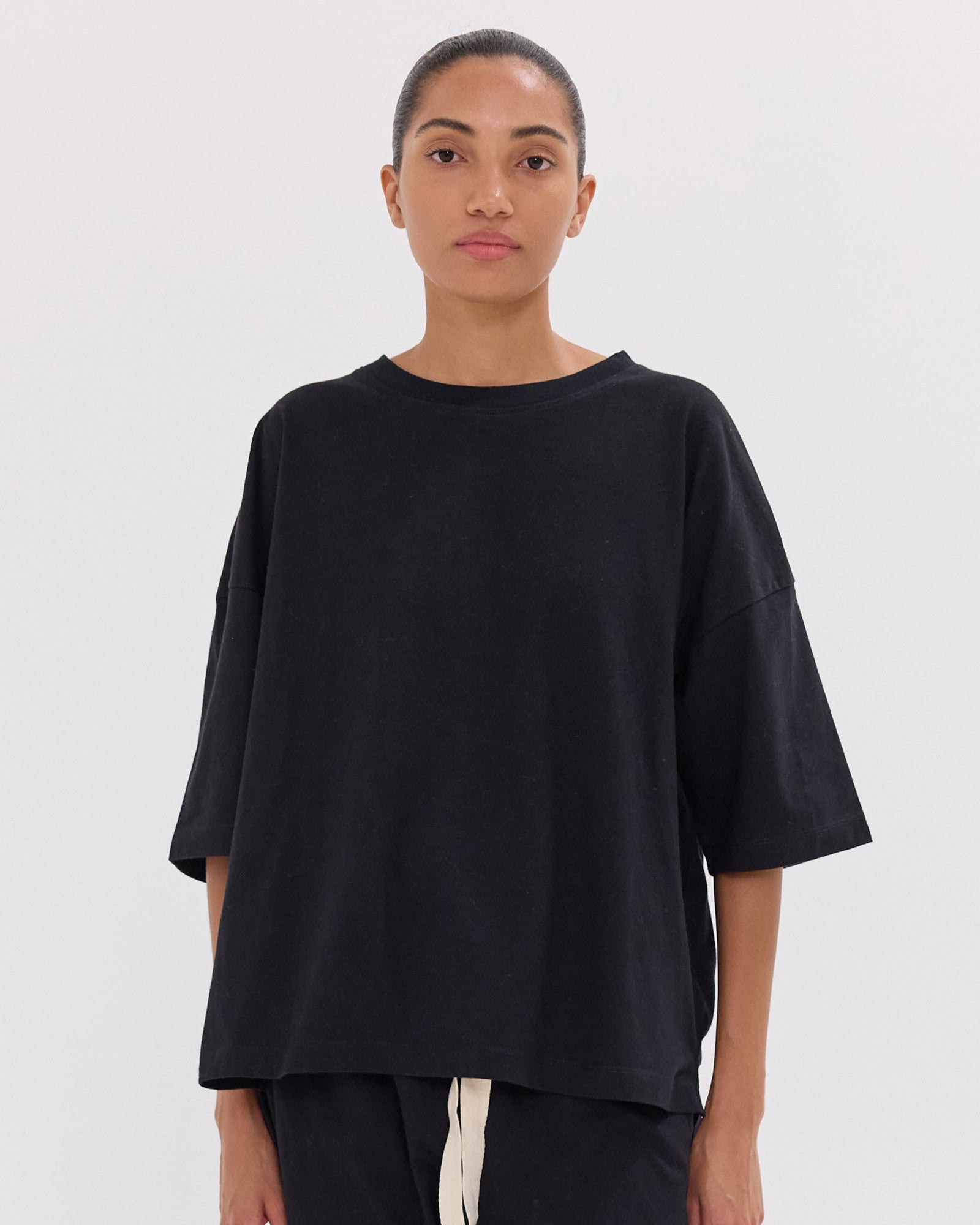 The Oversized Tee | Black