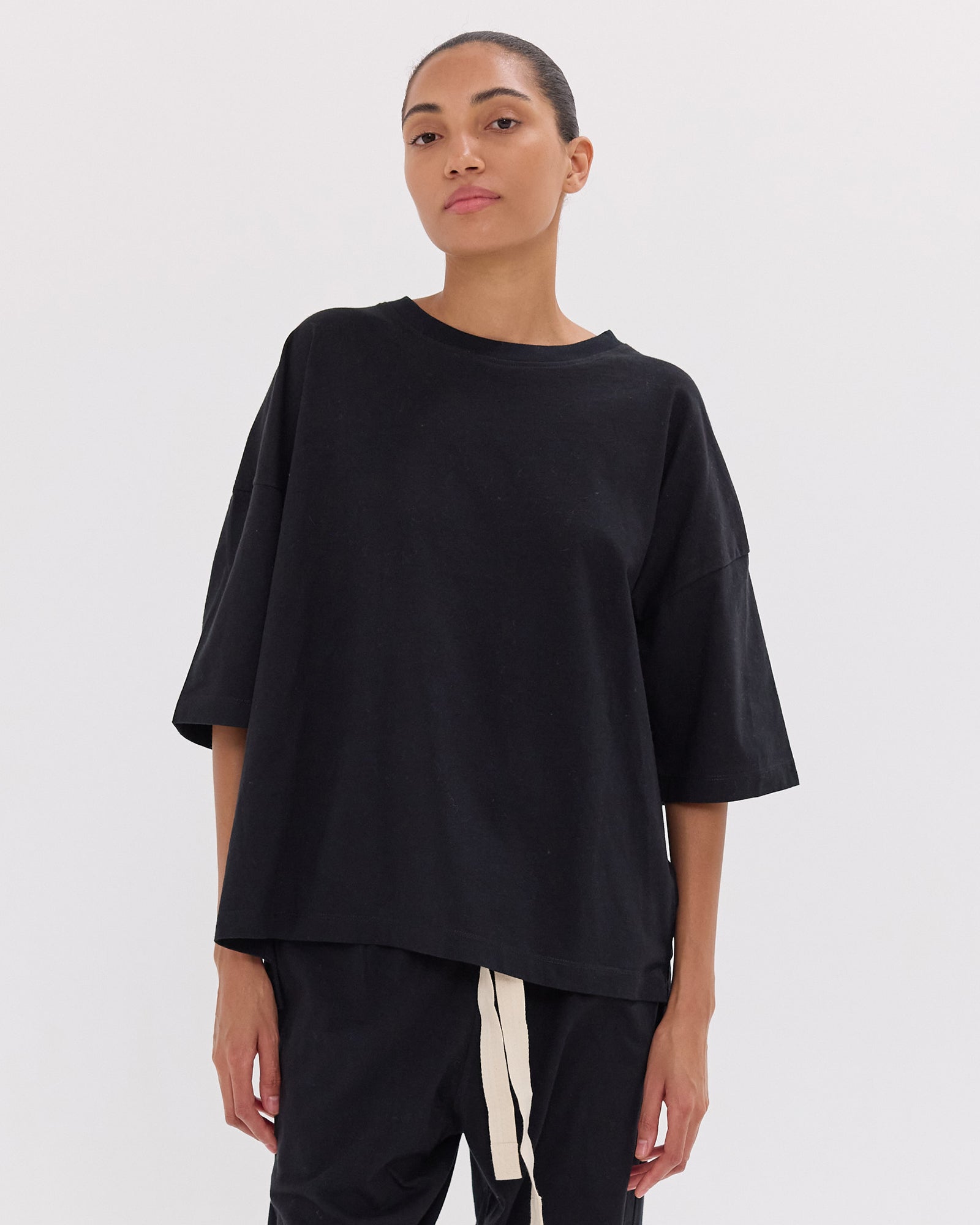 The Oversized Tee | Black