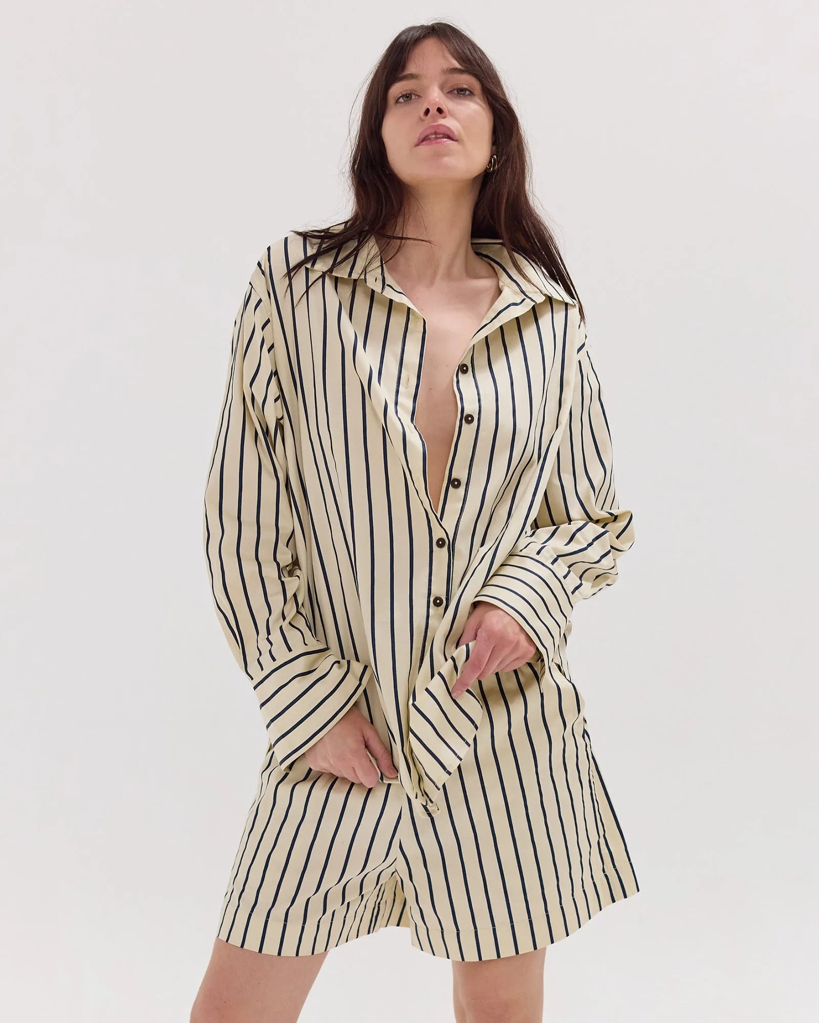 The Elastic Waist Shorts | Cream & Navy by Cloth & Co.