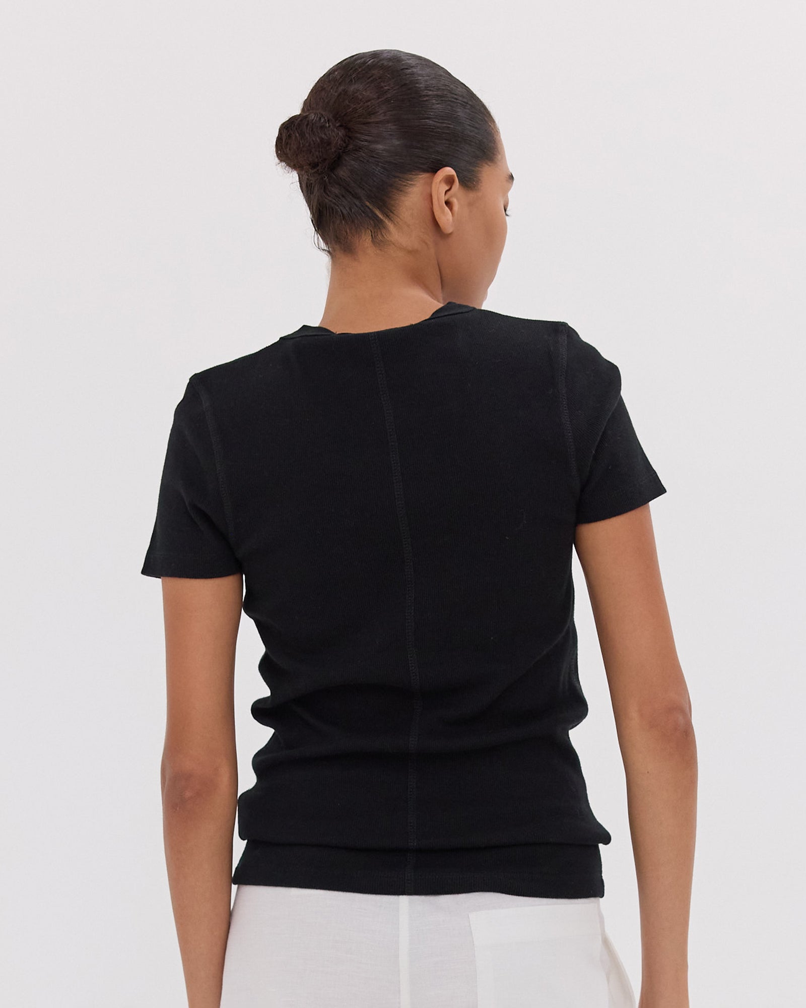 The Ribbed Tee | Black