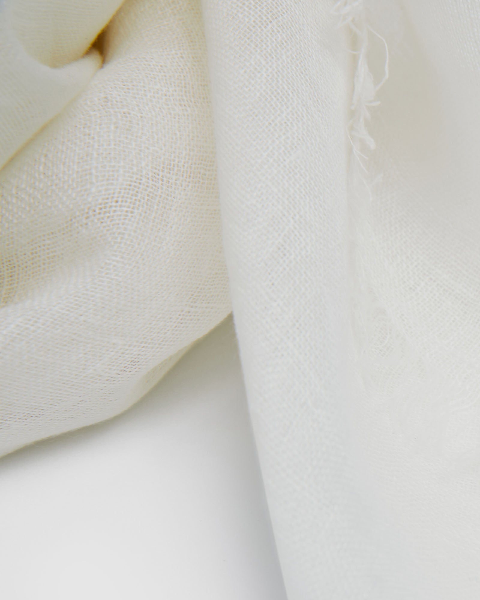 The Linen Scarf | Milk