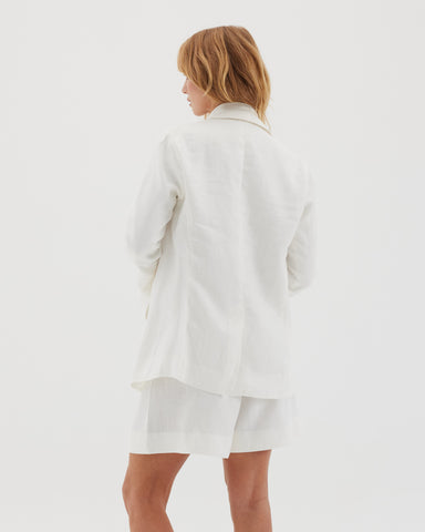 The Tailored Short | White