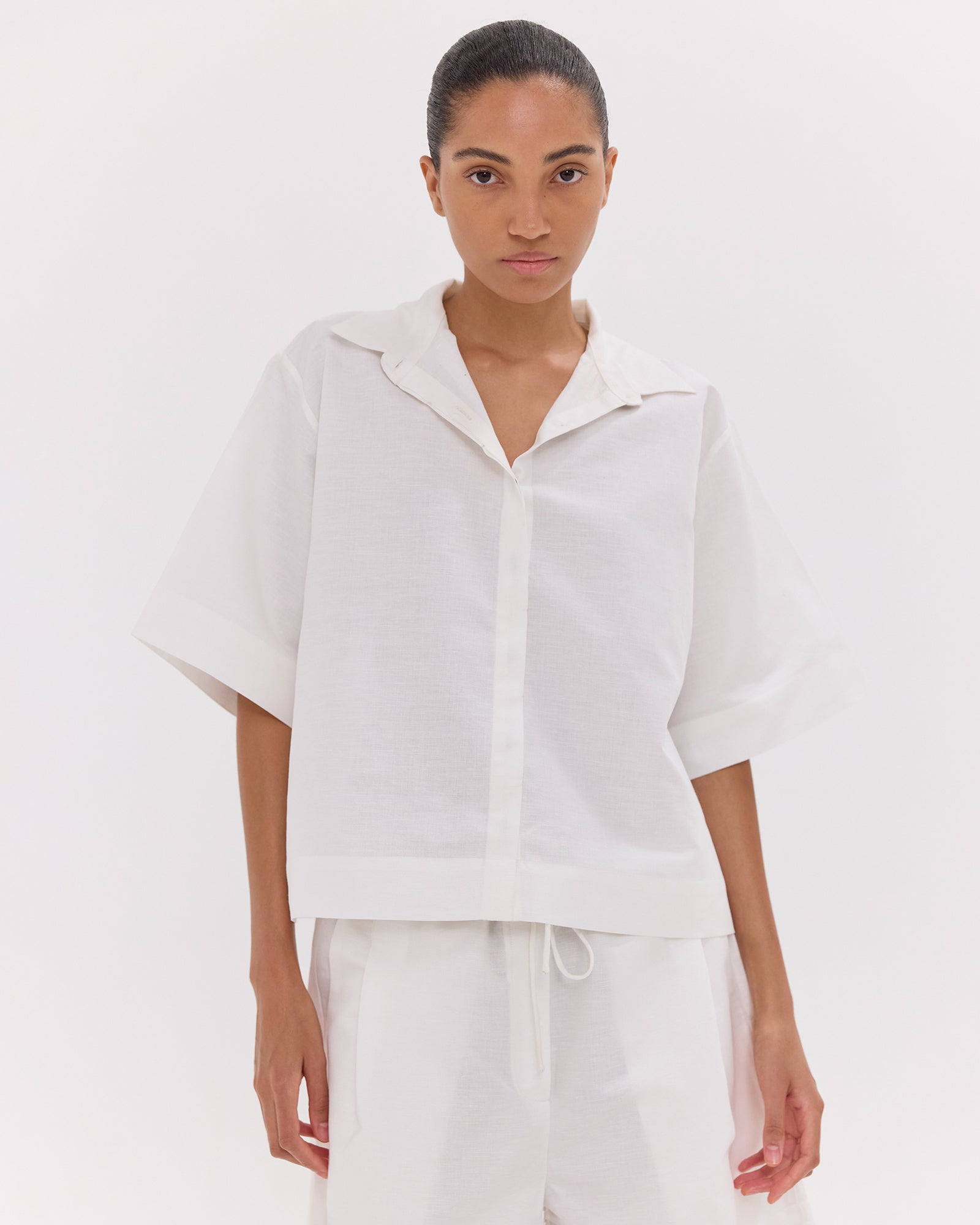 The Cropped Shirt | White