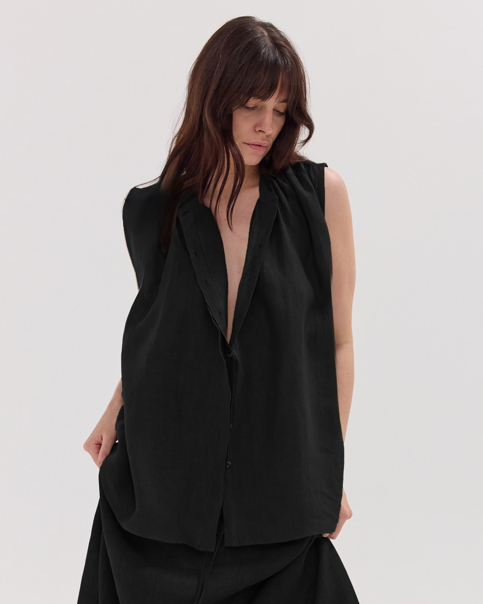 The Gathered Sleeveless Top | Black