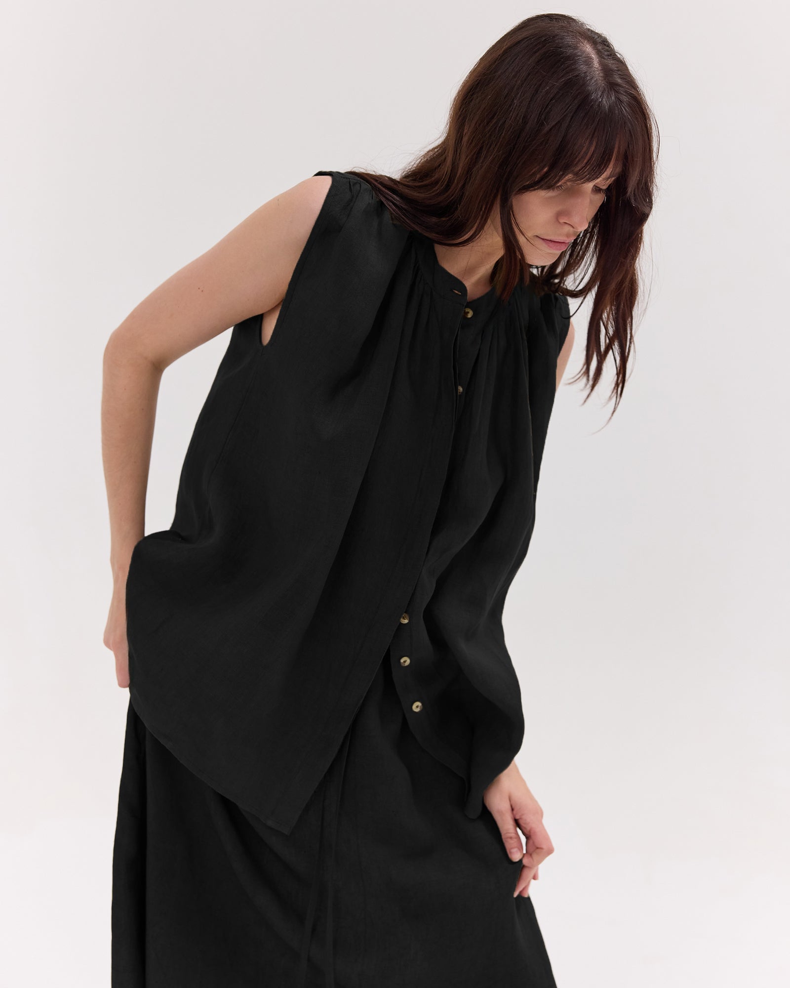 The Gathered Sleeveless Top | Black