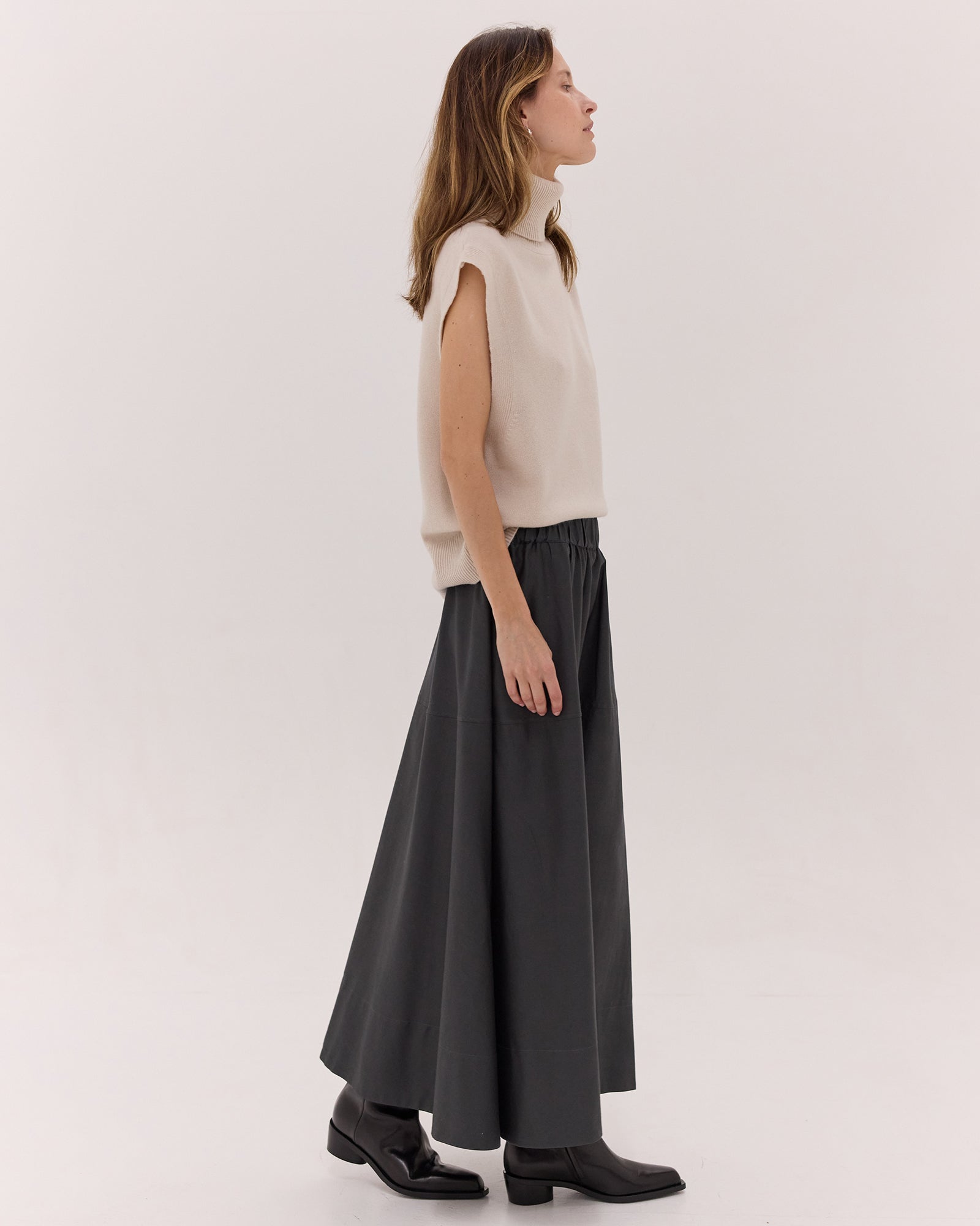 The Maxi Skirt | Carbon