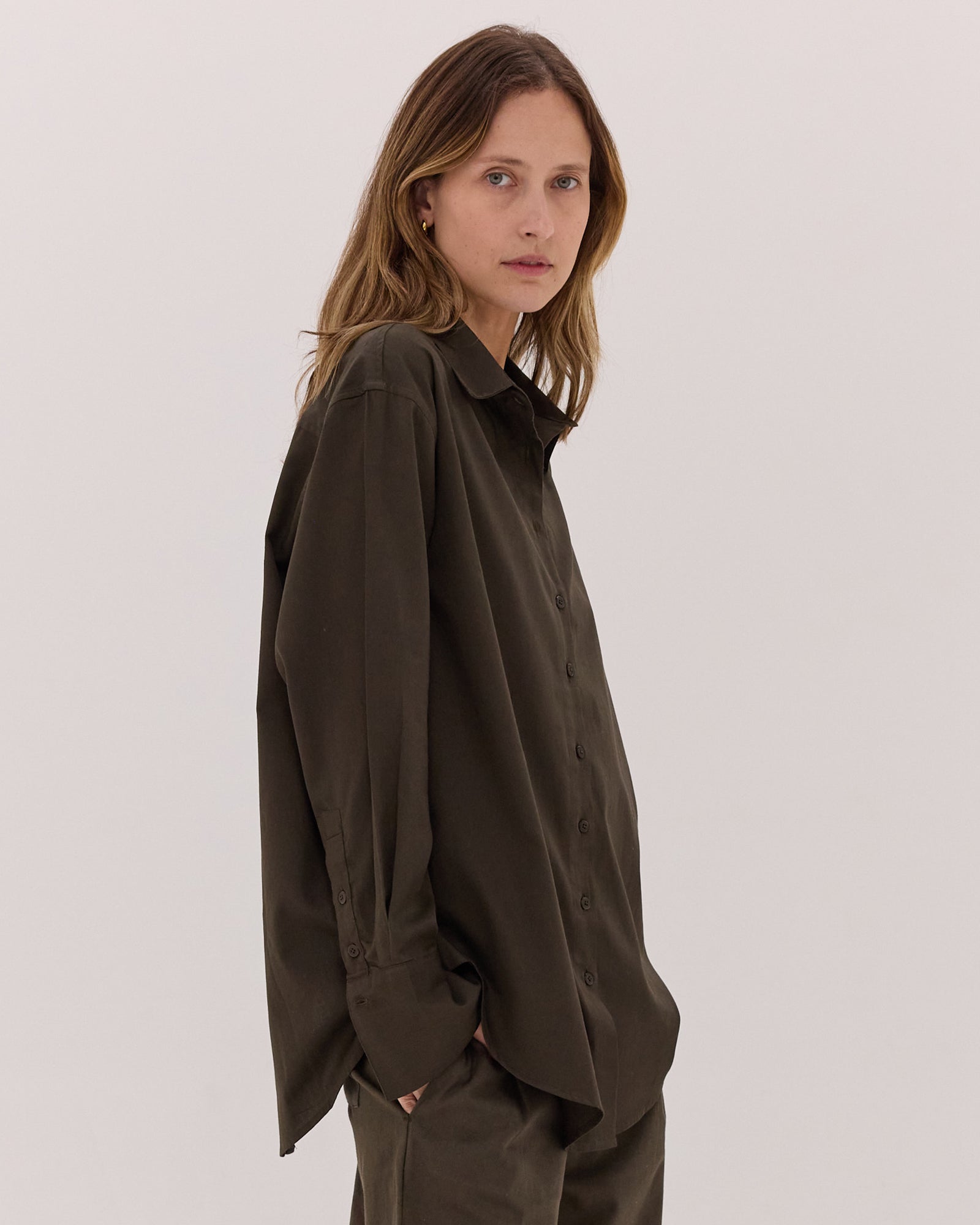 The Split Back Shirt | Dark Olive