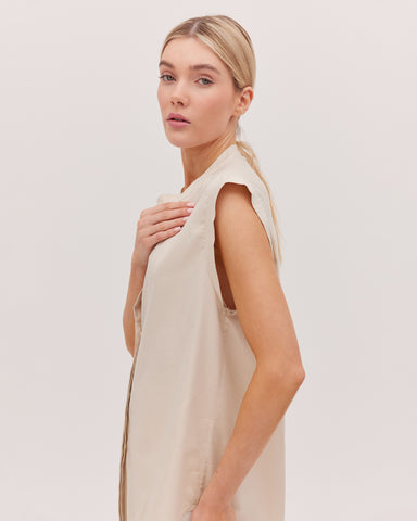 The Tailored Sleeveless Shirt | Putty