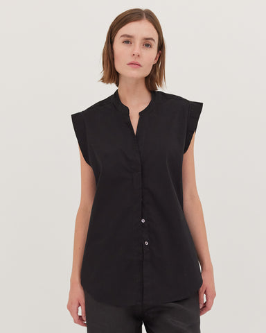 The Tailored Sleeveless Shirt | Black