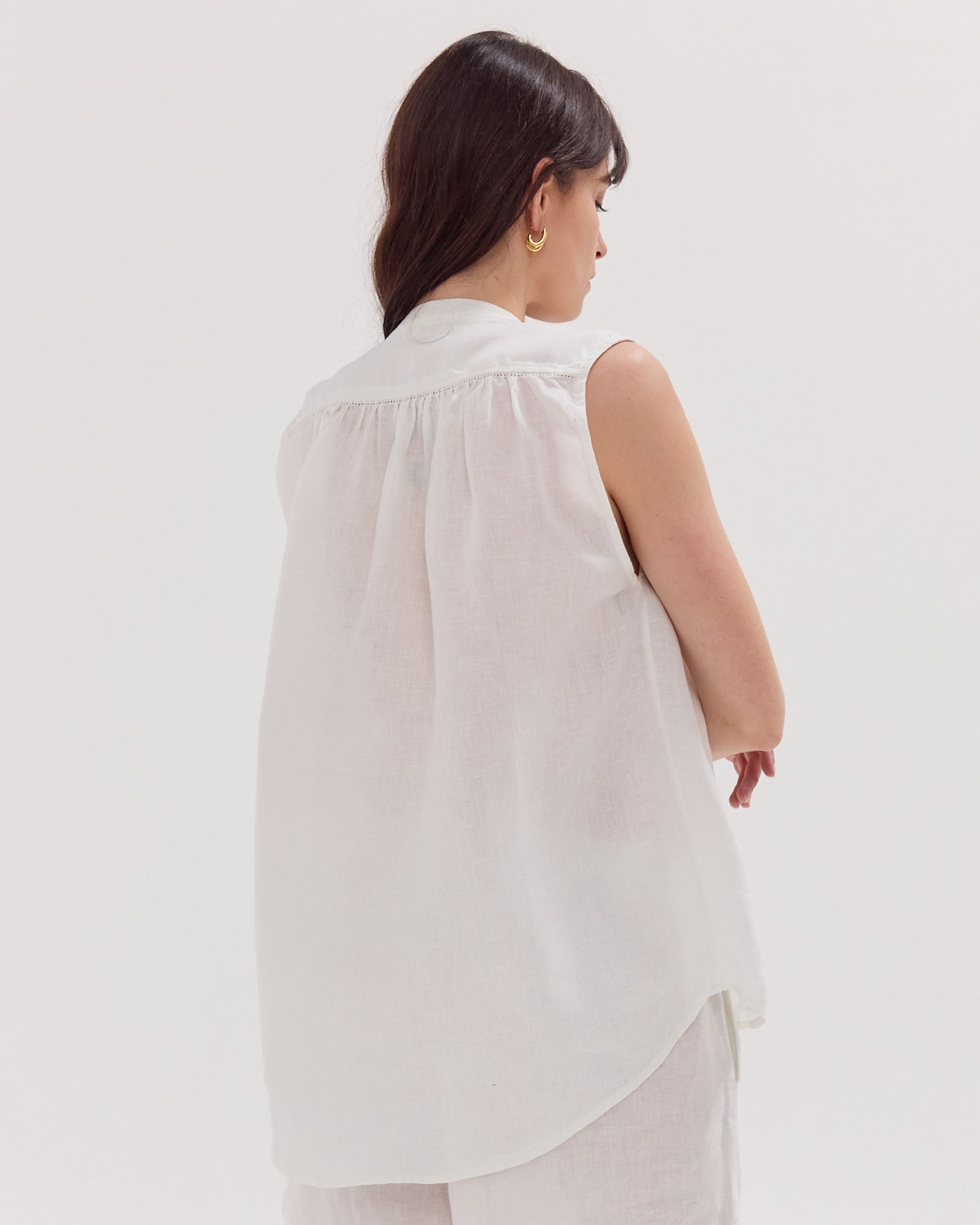 The Gathered Sleeveless Top | White