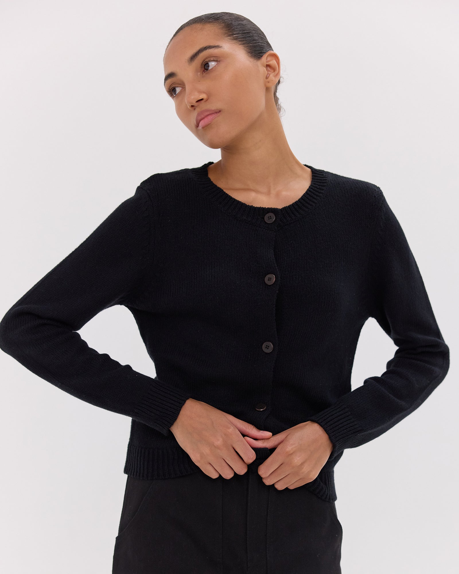 The Vintage Cardigan | Black