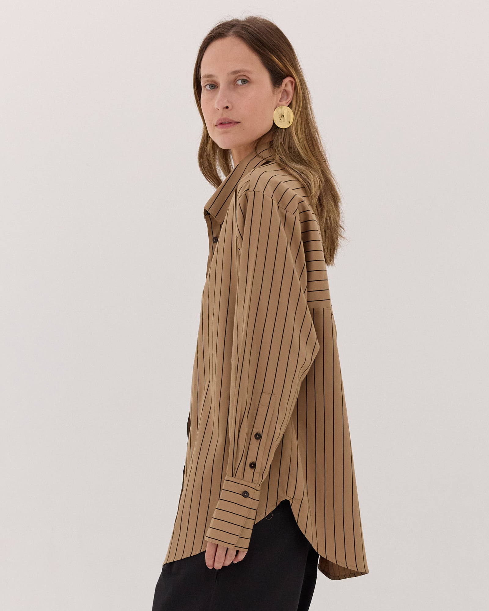 The Classic Shirt | Coffee & Black