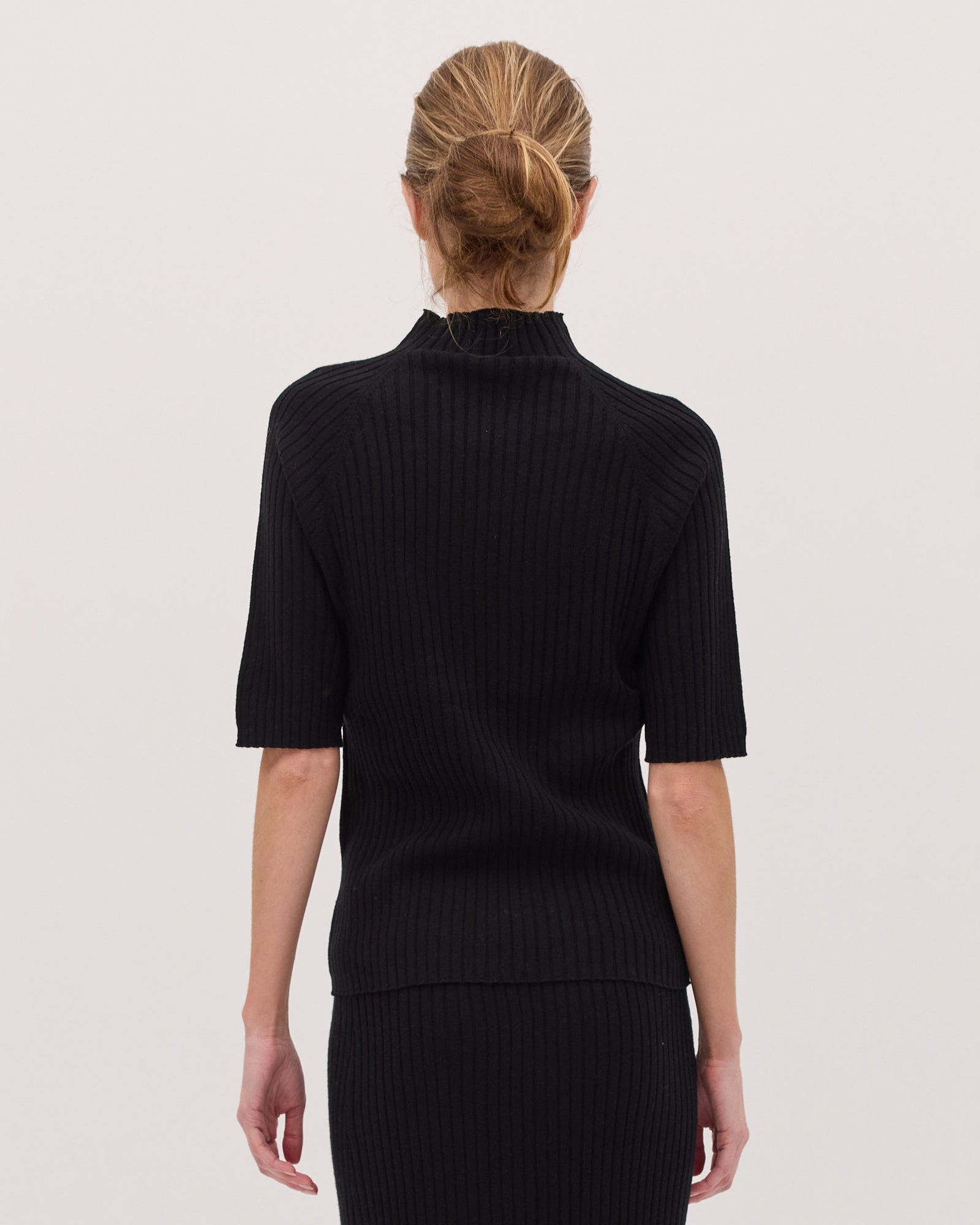 The Rib Knit Tee | Black
