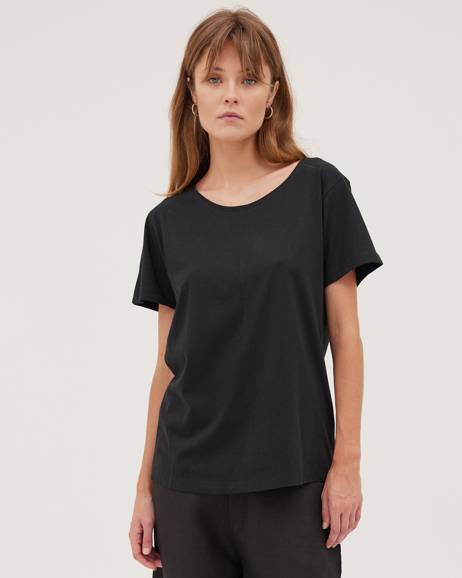 The Classic Crew | Vintage Black by Cloth & Co.