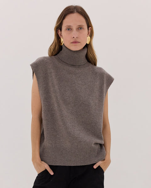 Cloth__Co_The_Roll_Neck_Vest__