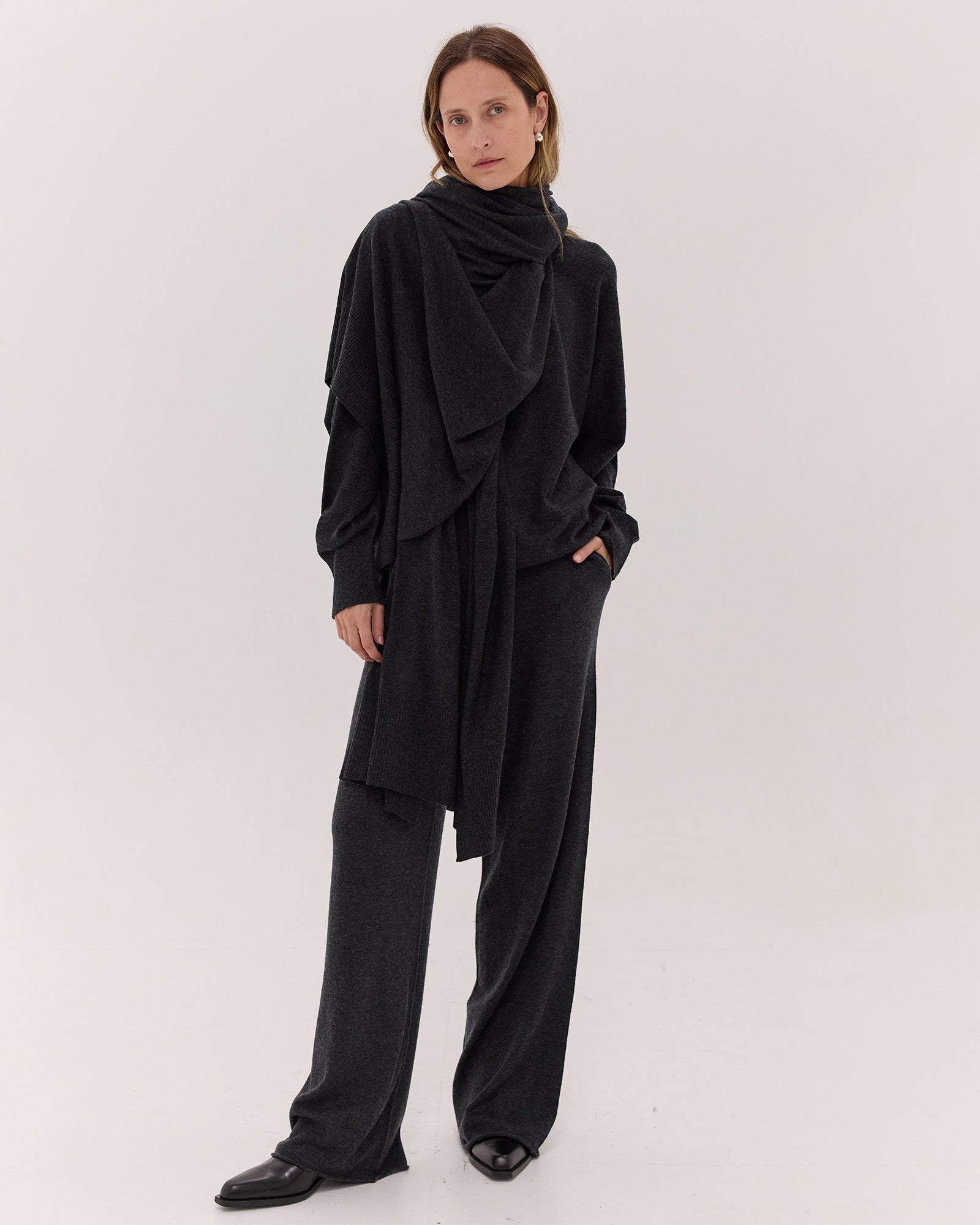 The Travel Wrap | Charcoal by Cloth & Co.