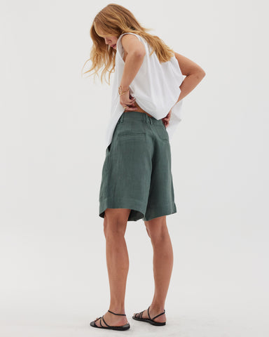 The Tailored Short | Spruce