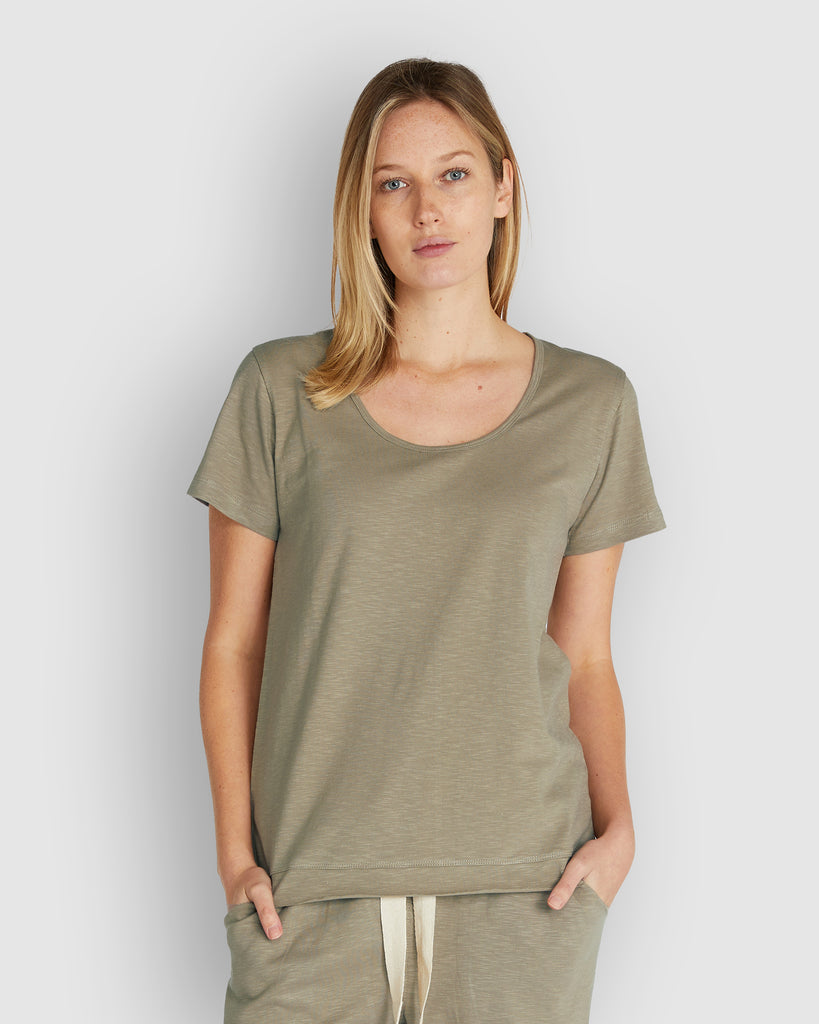 The Slub Scoop V Tee | Safari